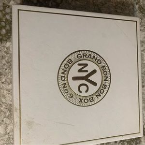 The Grand Bon Bon Box Bond No9 Fragrances